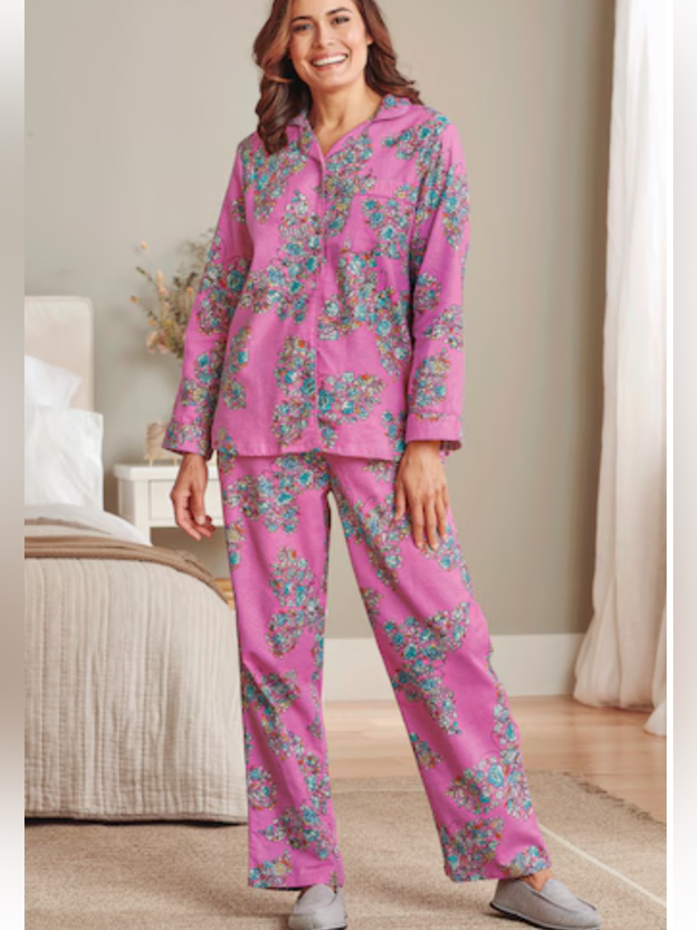 Cozee Corner - Medium Pajama Set - Flannel- New